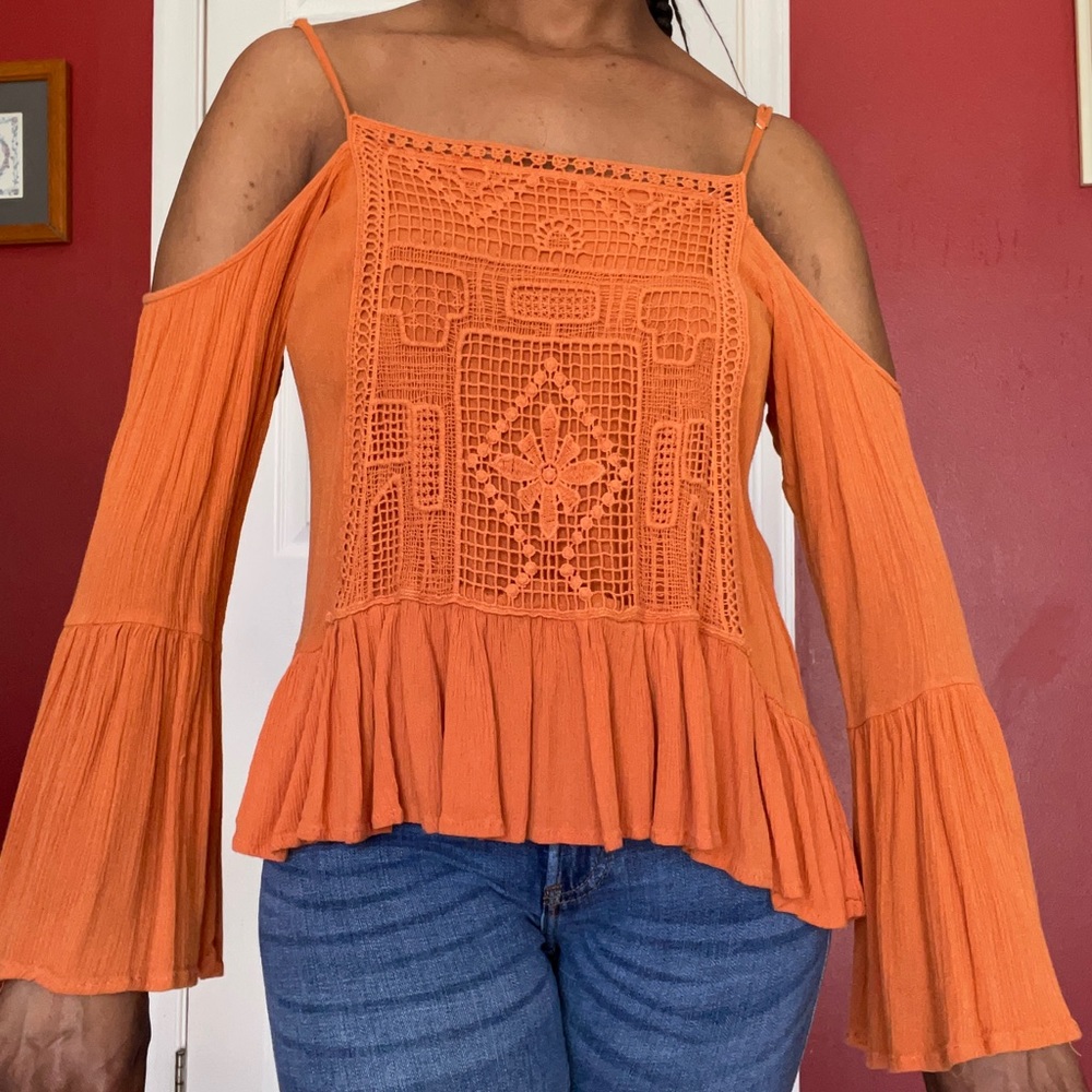 !!SUPER CUTE ORANGE BLOUSE!!